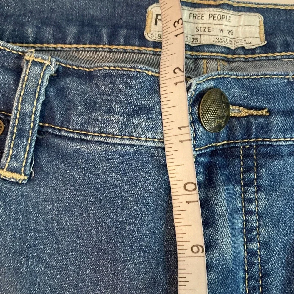 Free People‎ Jeans Womens Sz 29 Medium Wash Blue 5 Pocket High Rise Skinny